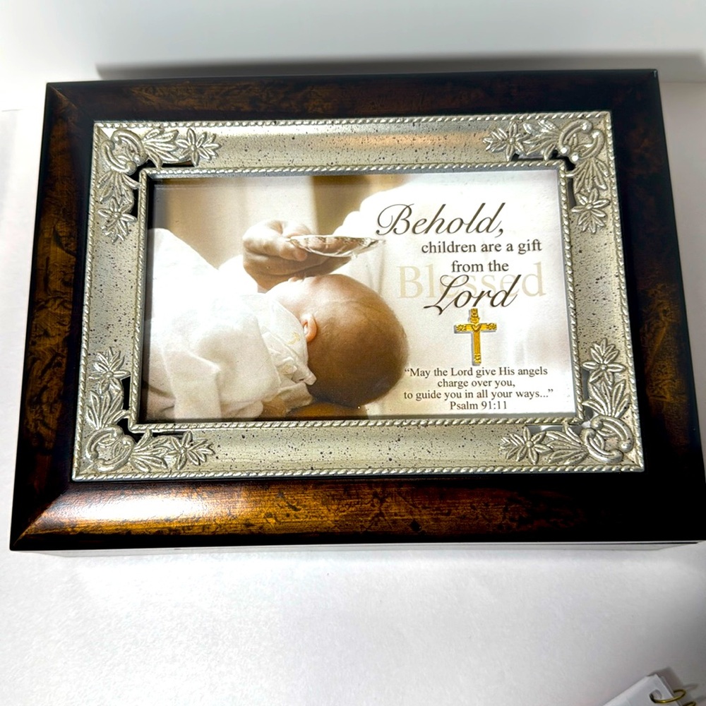 Cottage Garden Baptism Italian Music Box #IMB82S. Plays Amazing Grace. (C)